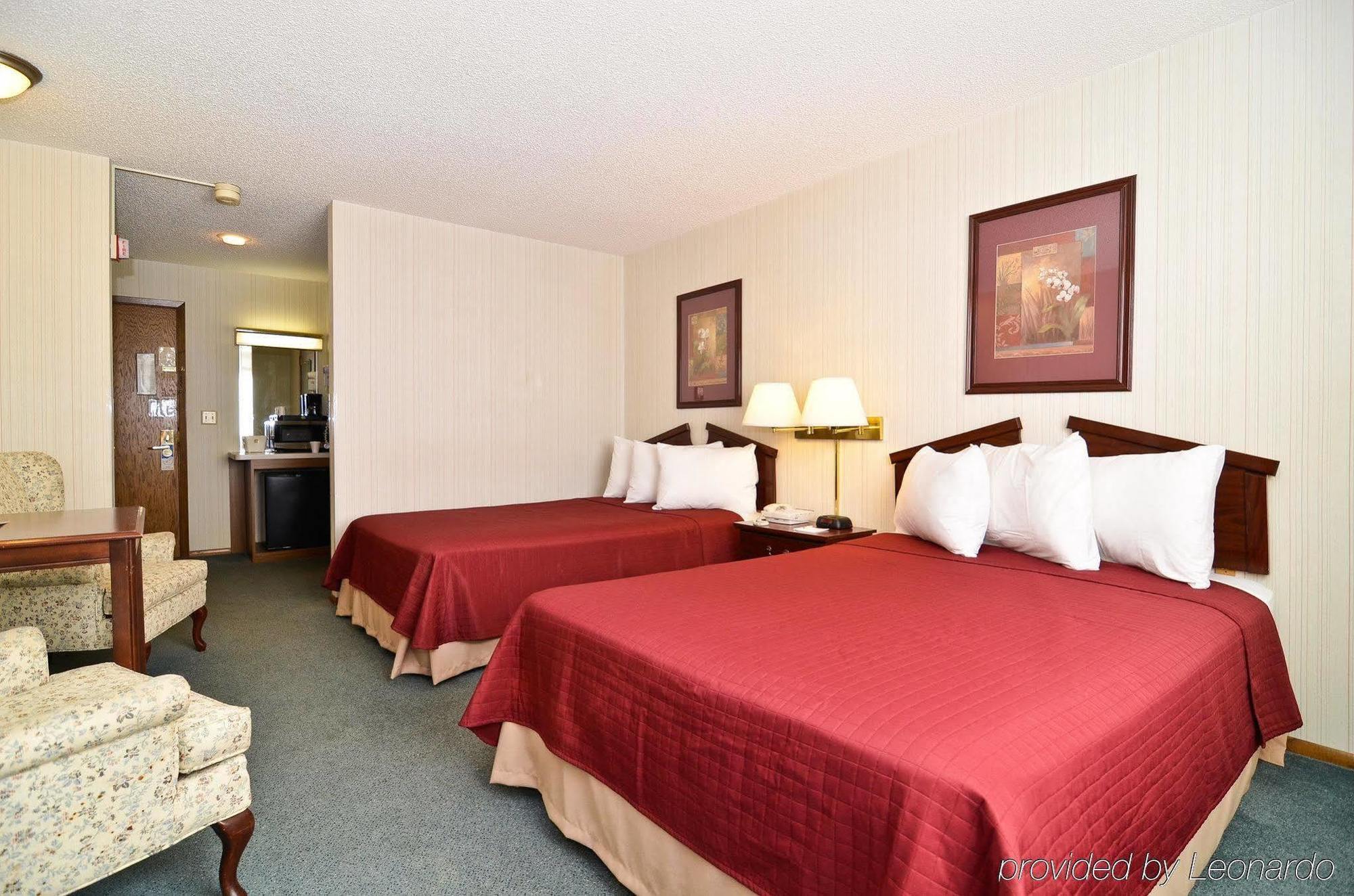 Lancaster Welcome Inn Номер фото